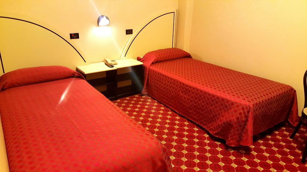Hinterland Hotel Quartu SantʼElena Zimmer foto