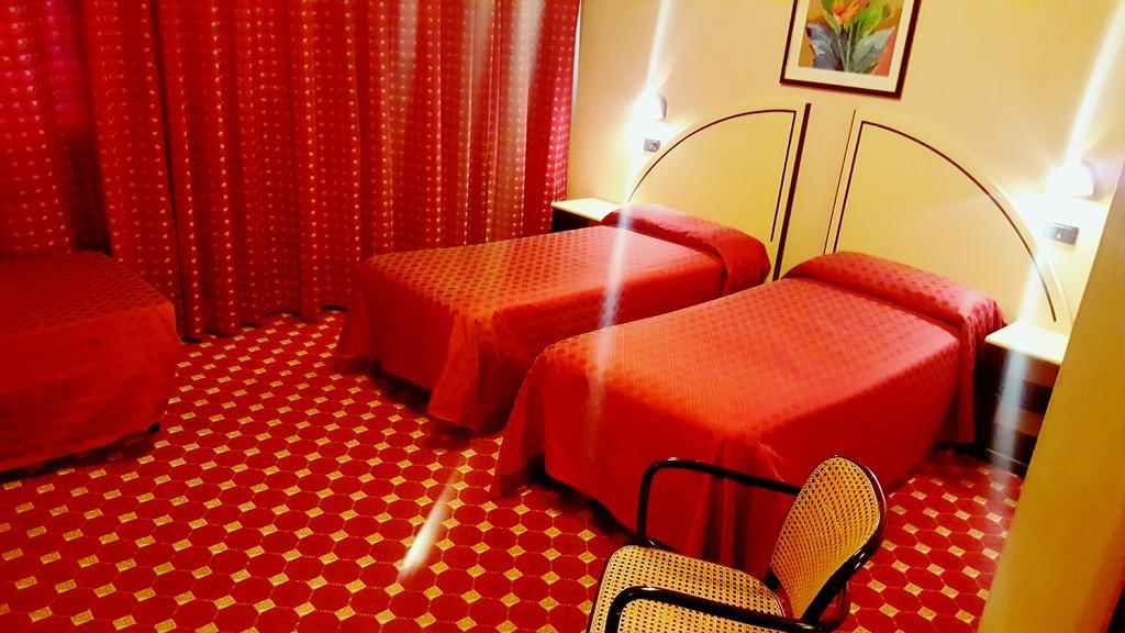 Hinterland Hotel Quartu SantʼElena Zimmer foto