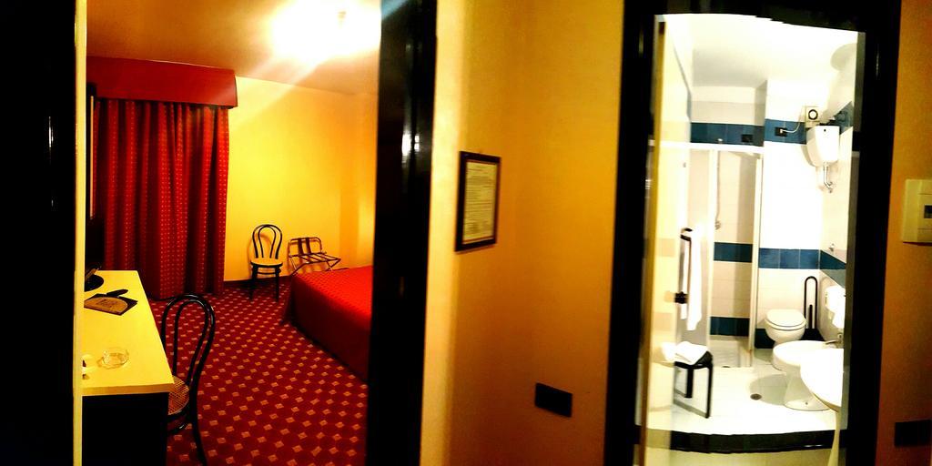 Hinterland Hotel Quartu SantʼElena Zimmer foto